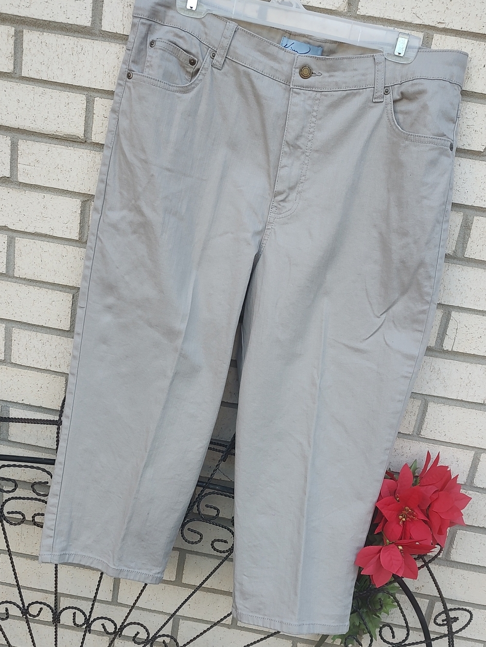 Khaki Capris Pants